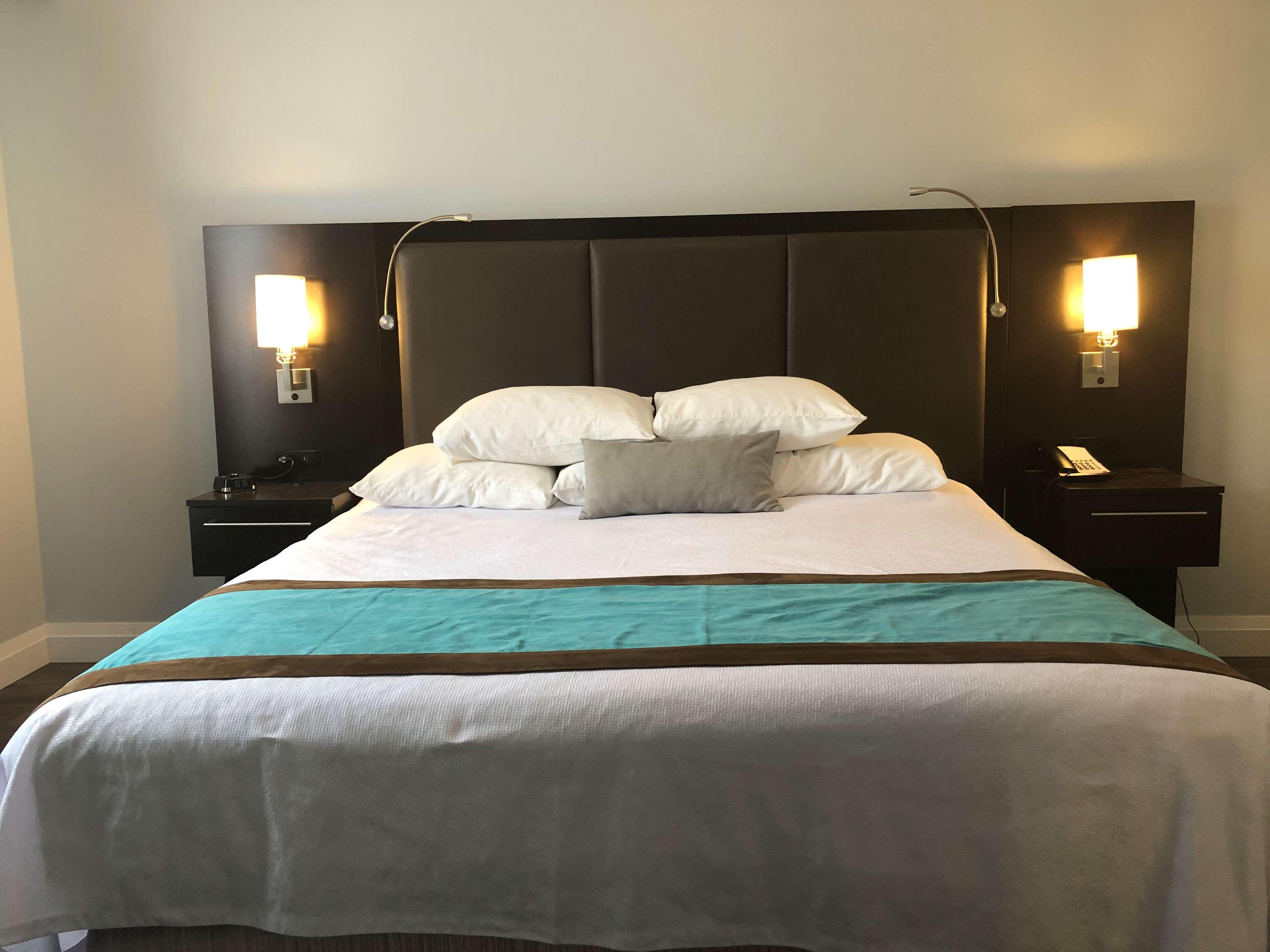 Best Western Plus Barrie Ngoại thất bức ảnh