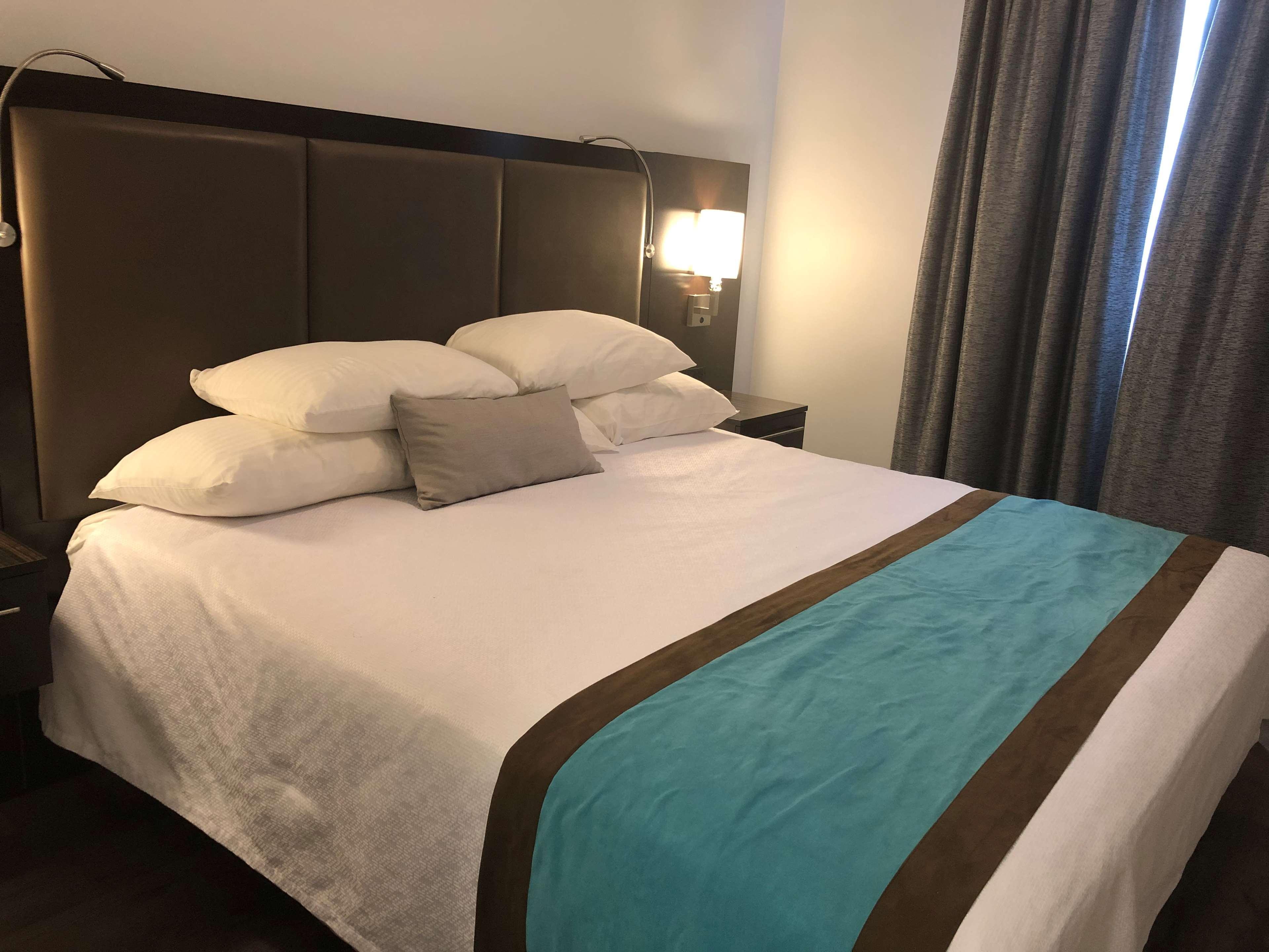Best Western Plus Barrie Ngoại thất bức ảnh