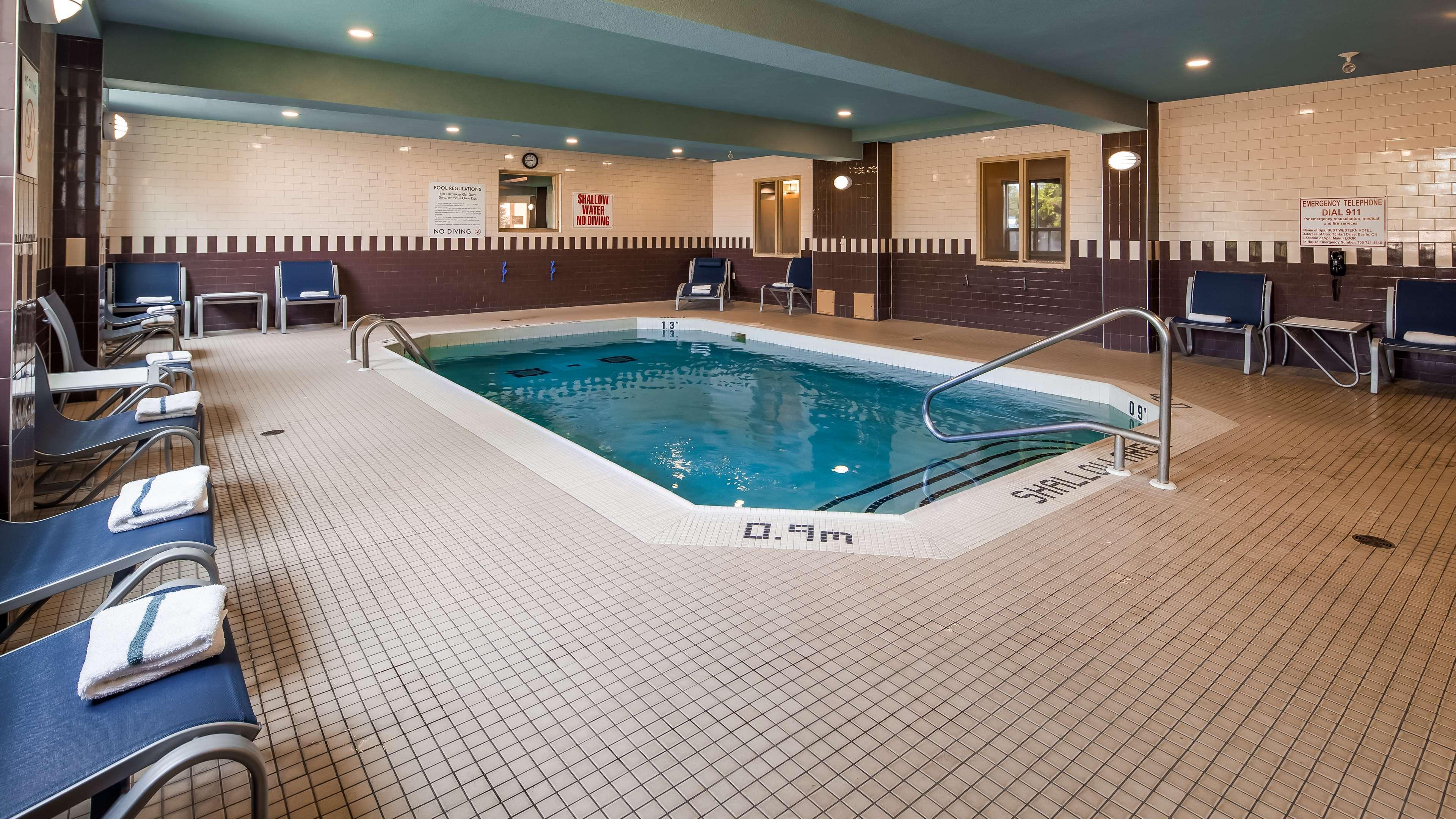 Best Western Plus Barrie Ngoại thất bức ảnh