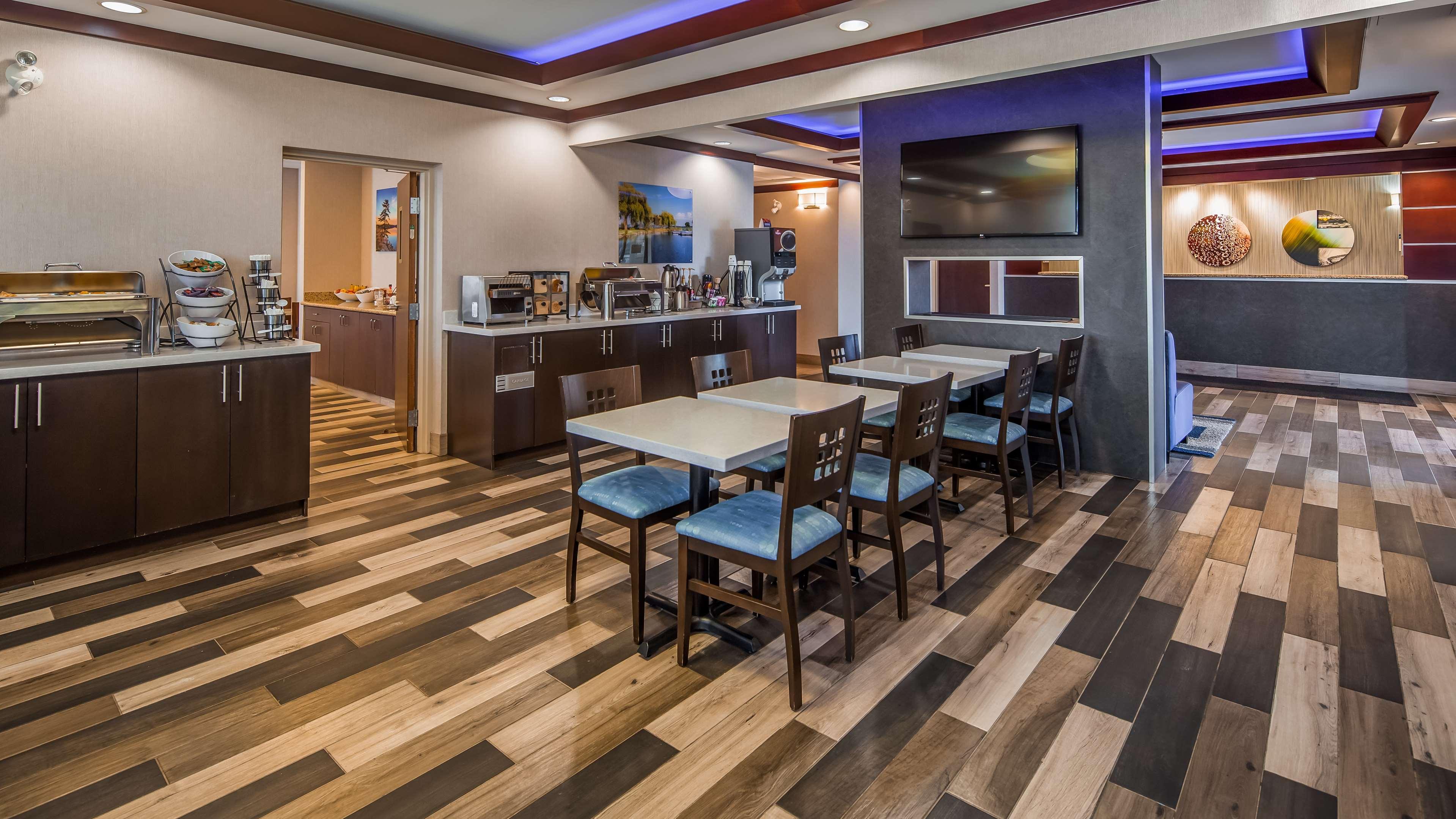 Best Western Plus Barrie Ngoại thất bức ảnh