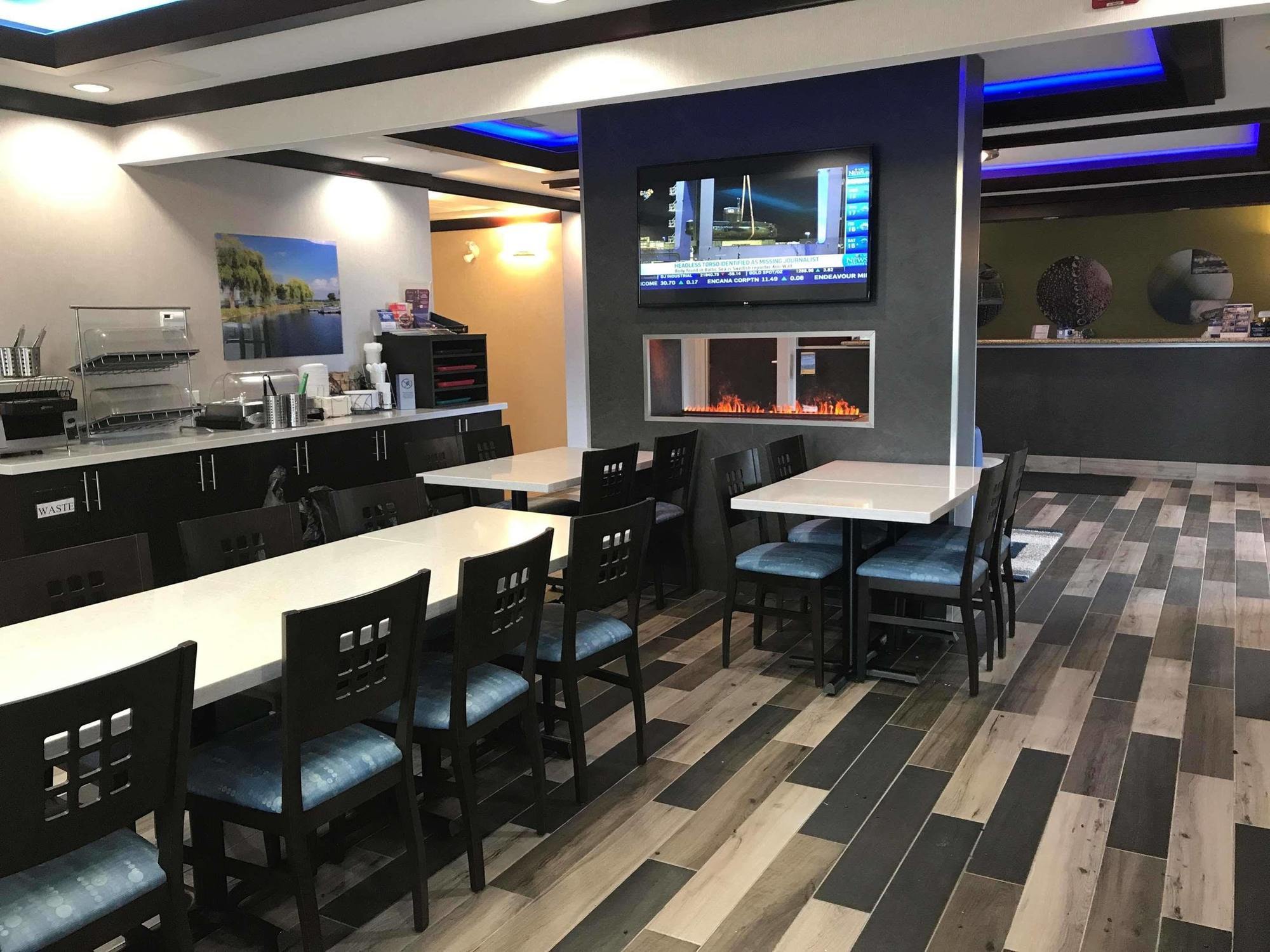 Best Western Plus Barrie Ngoại thất bức ảnh